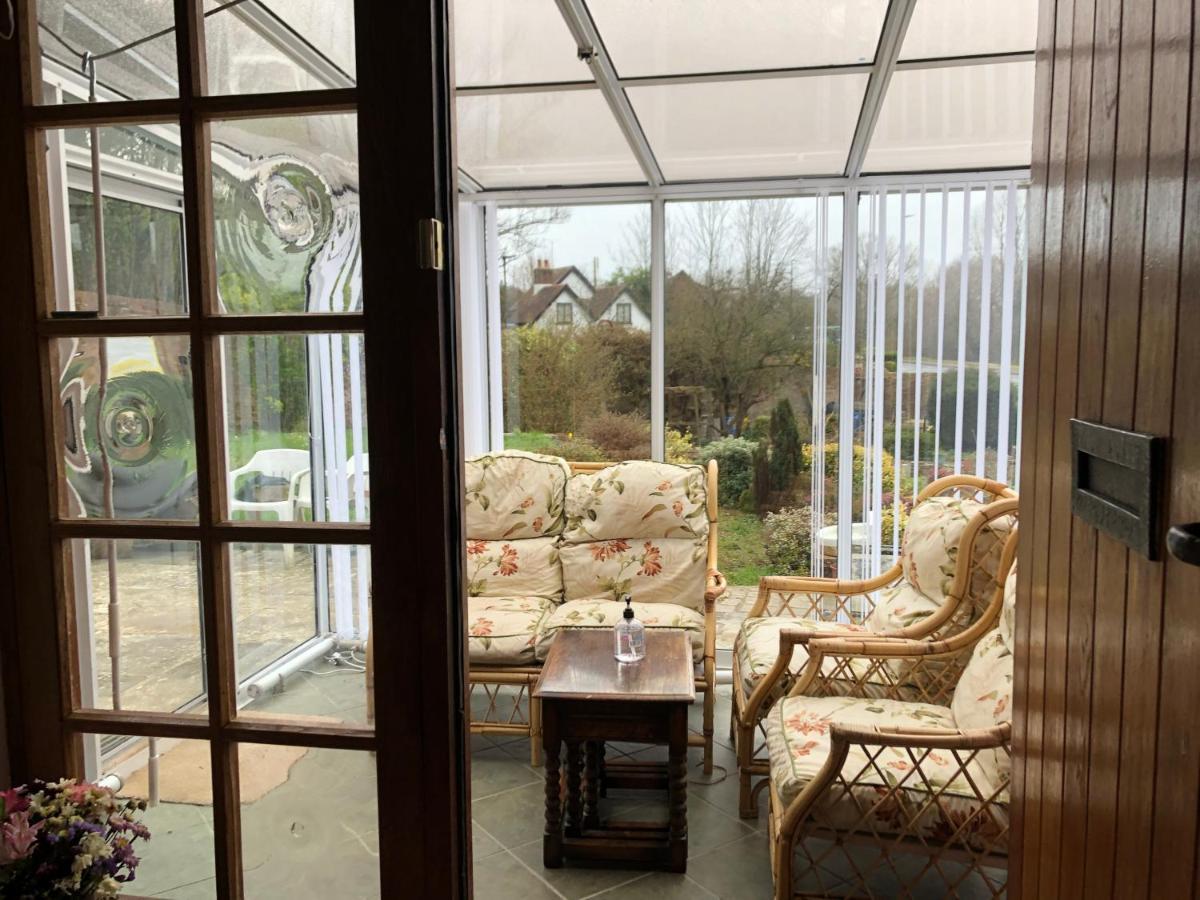Ponders End Bed & Breakfast Newport  Eksteriør bilde