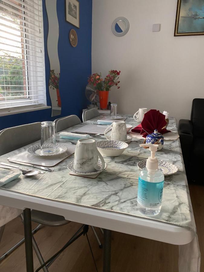 Ponders End Bed & Breakfast Newport  Eksteriør bilde
